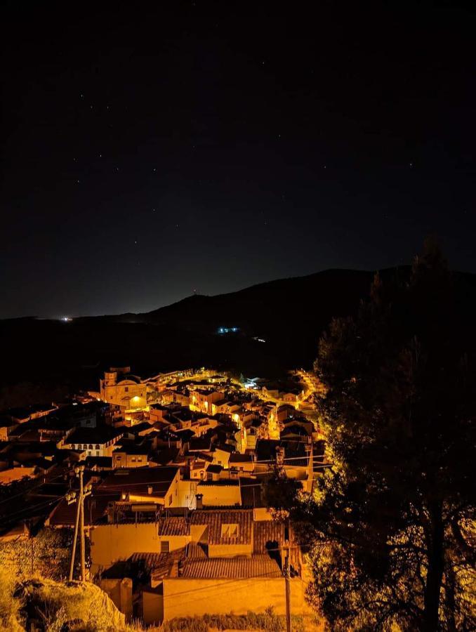 Cal Perico, Tourist And Climbing Apartament Camarasa Zewnętrze zdjęcie
